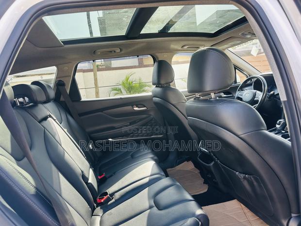 Hyundai Santa Fe Limited 2.0T AWD 2019 White