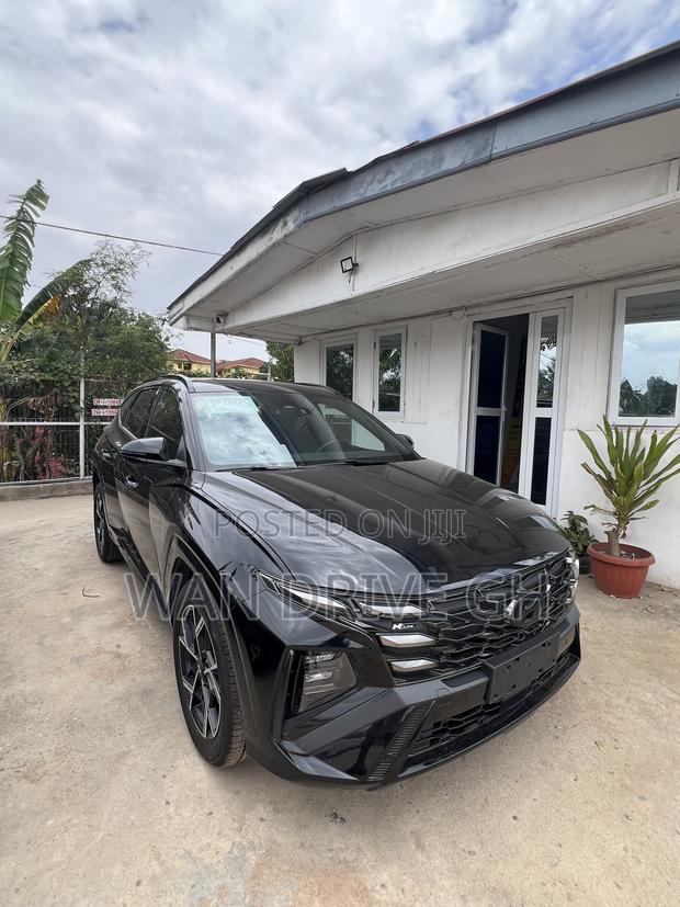 Hyundai Tucson Limited FWD 2025 Black