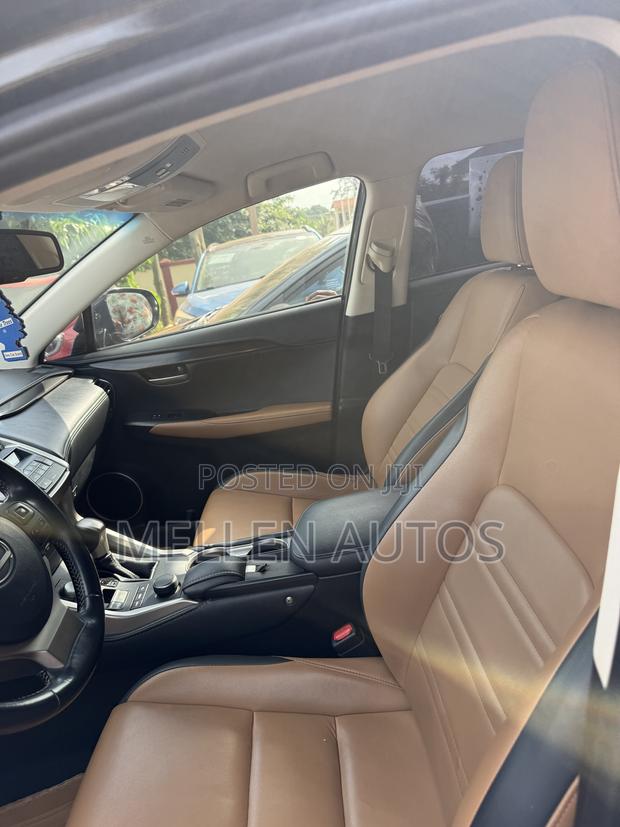 Lexus NX 200 AWD 2015 Black