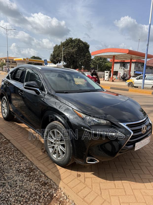 Lexus NX 200 AWD 2015 Black