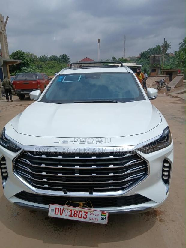 Jetour X70 Plus 2021 White