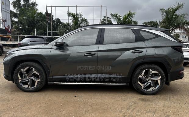 Hyundai Tucson SE 2021 Green