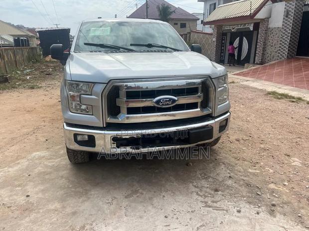 Ford F-150 XLT 4x4 Regular Cab Styleside 6.5 ft. box 122 in. WB 2017 Silver