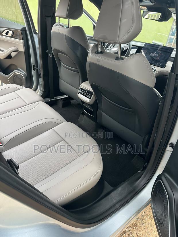 Geely Boyue 2025 Silver