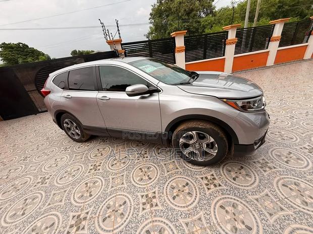 Honda CR-V 2019 Gray
