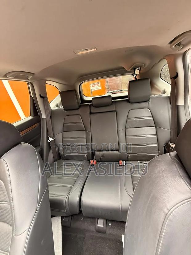 Honda CR-V 2019 Gray