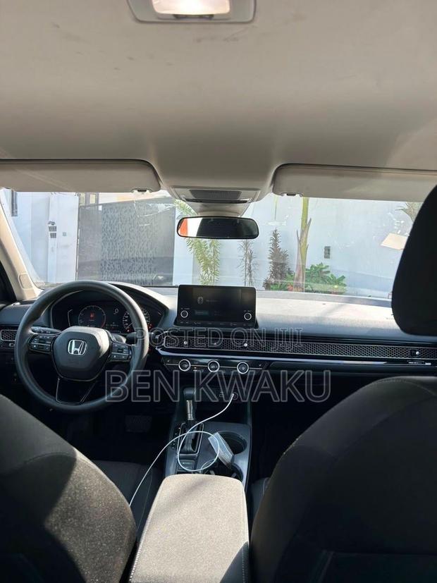 Honda Civic LX 2022 White