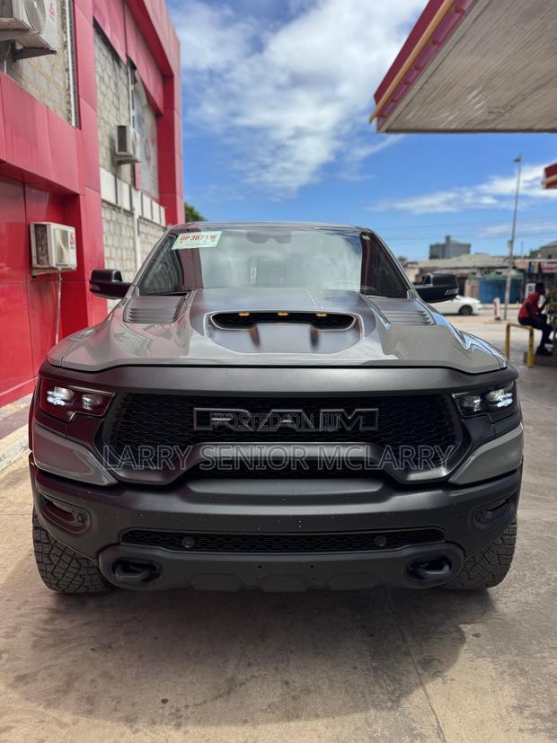 Dodge RAM 2023 Black