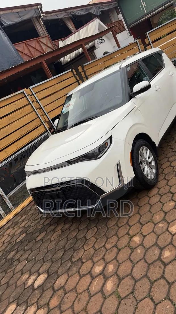 Kia Soul S 2024 White