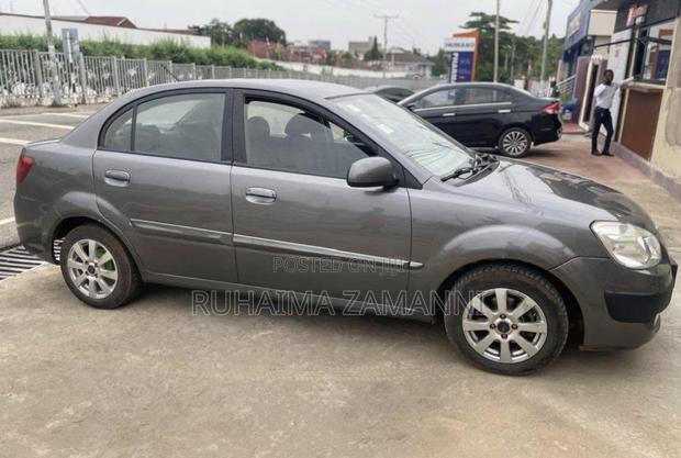 Kia Rio 1.4 High 2007 Gray
