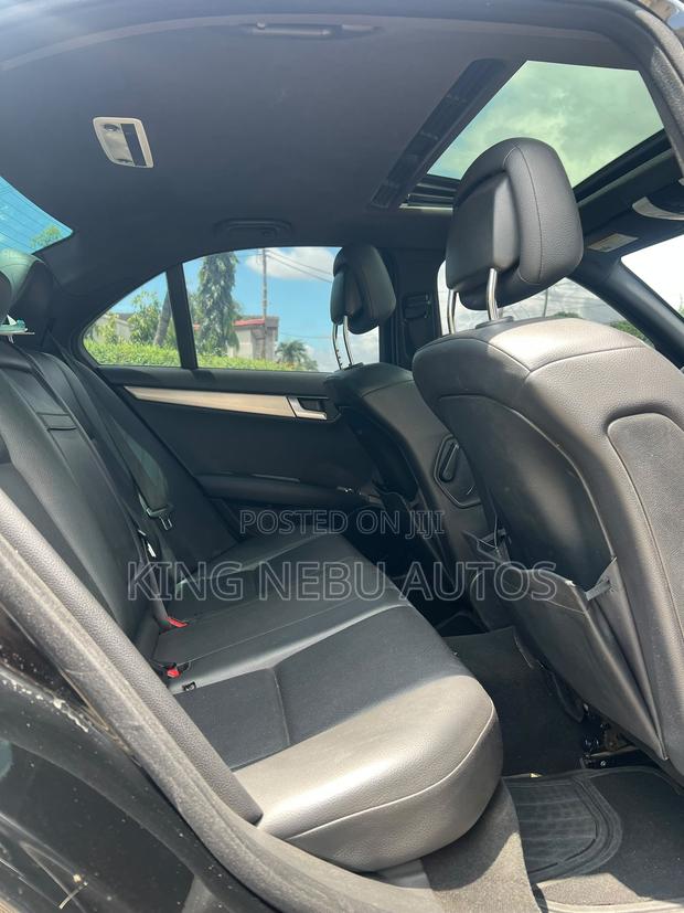 Mercedes-Benz C250 2014 Black