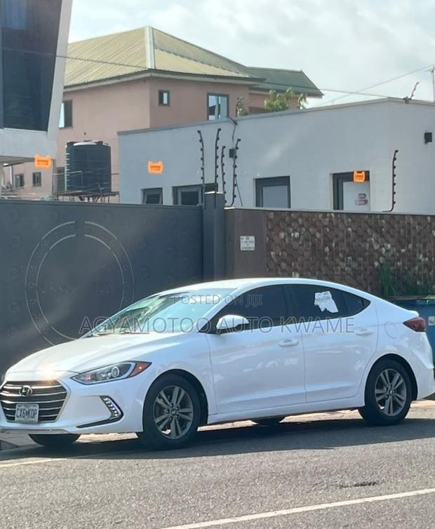 Hyundai Elantra ECO 2018 Off white