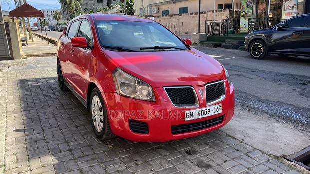 Pontiac Vibe 2010 Red