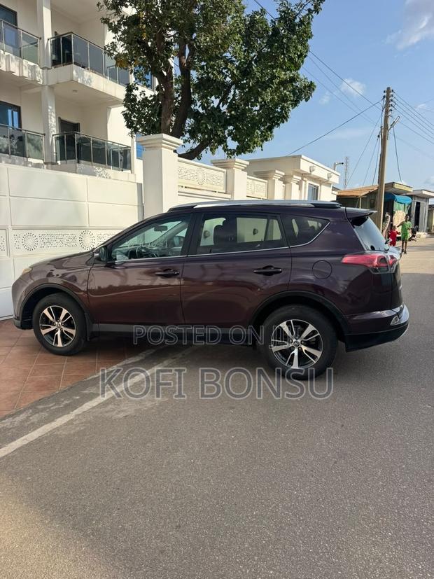 Toyota RAV4 Limited 4dr SUV AWD (2.5L 4cyl 6A) 2018 Burgundy