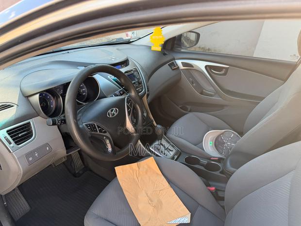 Hyundai Elantra 2013 Gray