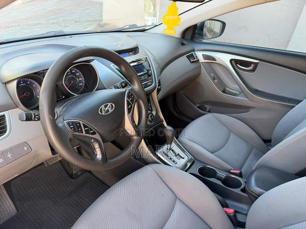 Hyundai Elantra 2013 Gray