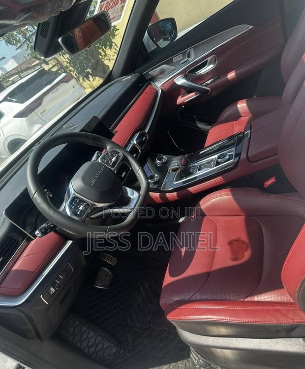Jetour X70 Plus 1.5 5-Seater FWD 2022 White