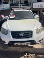 Hyundai Santa Fe 2011 White for sale