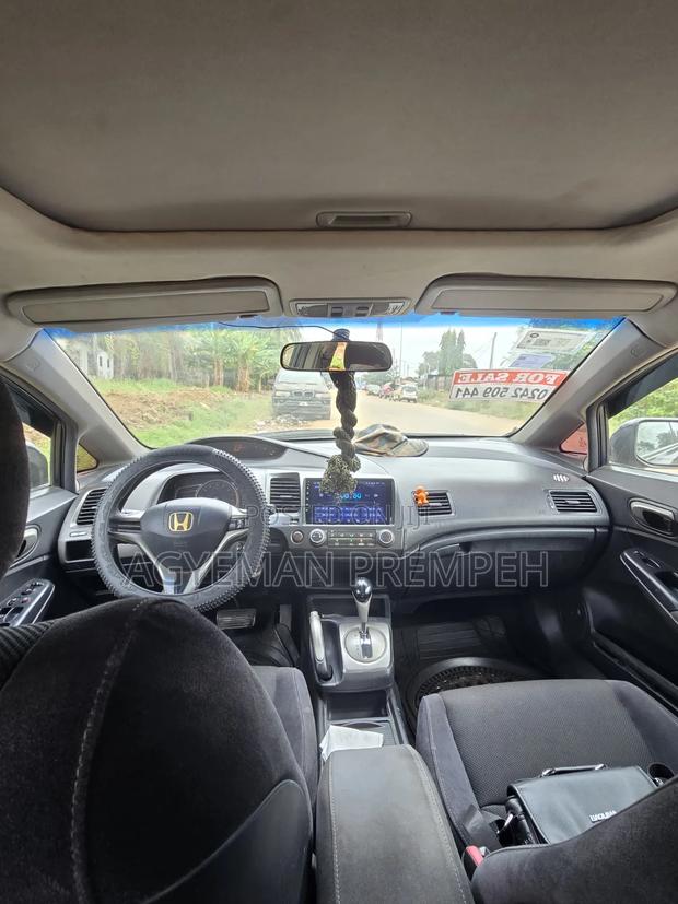 Honda Civic 1.8 5 Door 2011 Black