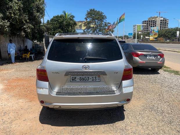 Toyota Highlander Sport 2010 Silver