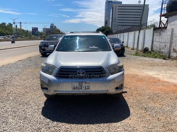 Toyota Highlander Sport 2010 Silver