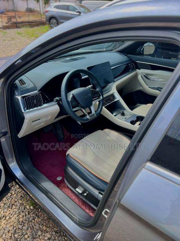 BYD Song Plus 1.5 CVT Hybrid FWD 2024 Gray