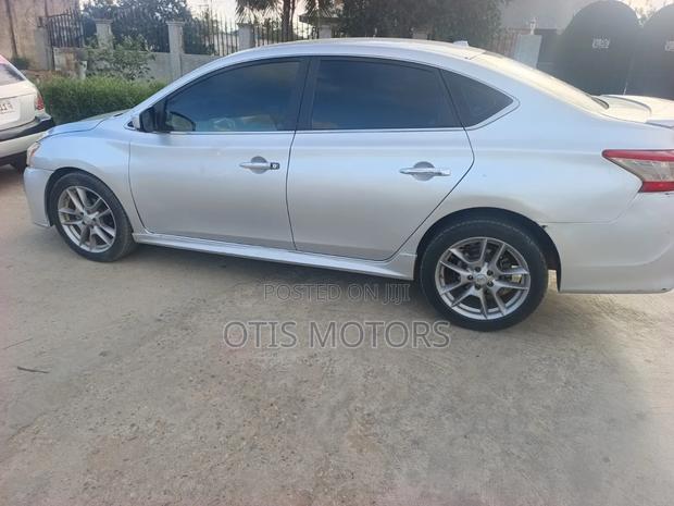 Nissan Sentra SR 2013 Silver