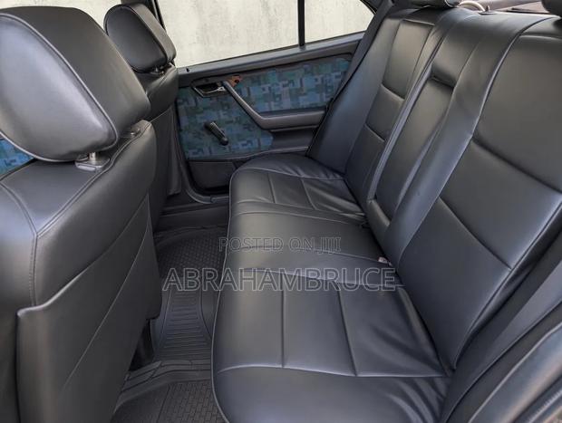 Mercedes-Benz C180 1995 Black