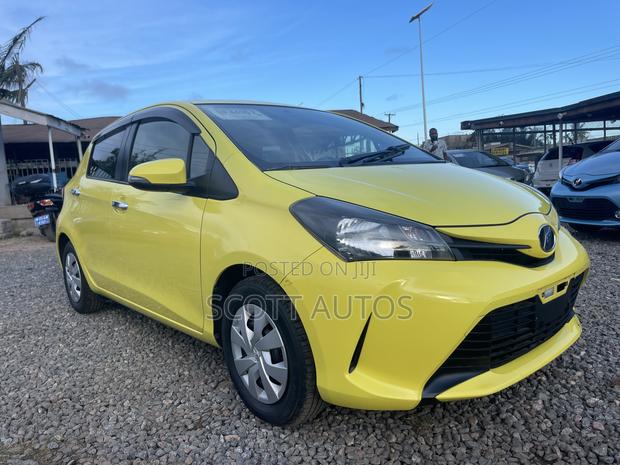 Toyota Vitz 1.3 AWD 3dr 2015 Yellow
