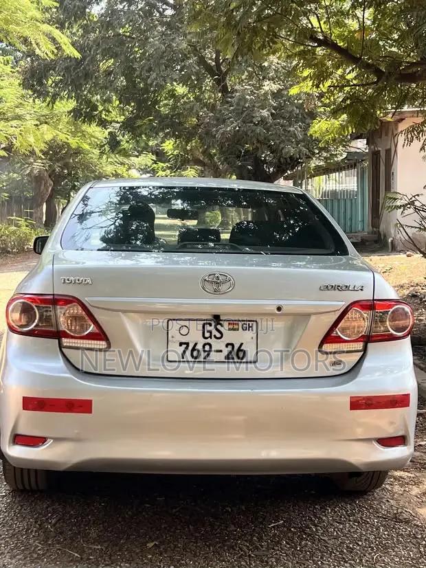 Toyota Corolla S 4dr Sedan (1.8L 4cyl 4A) 2013 Gray