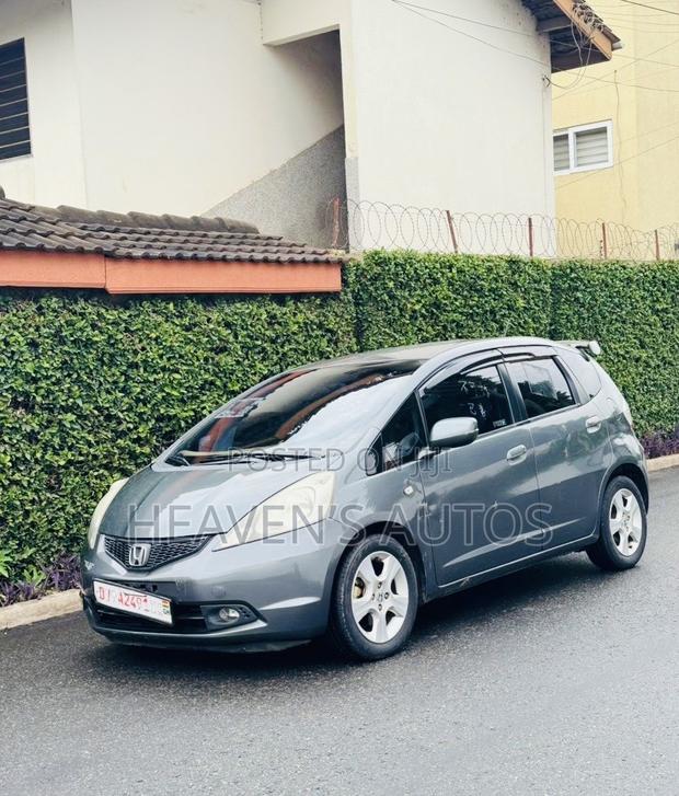 Honda Fit 2013 Gray