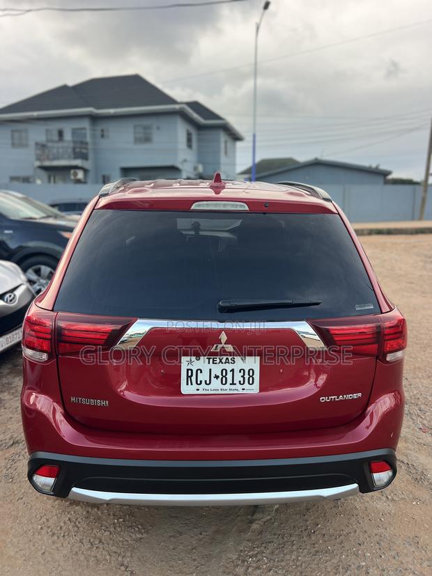 Mitsubishi Outlander 2018 Burgundy