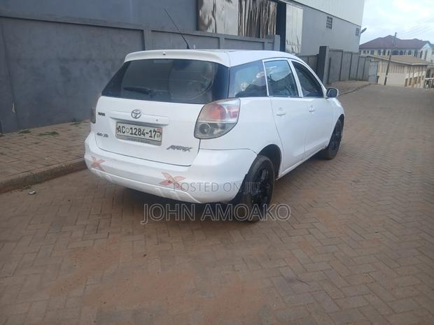 Toyota Matrix Hatchback 1.8 16V AWD 2007 White