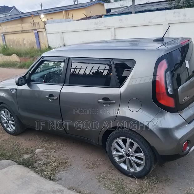 Kia Soul Hatchback 2018 Gray