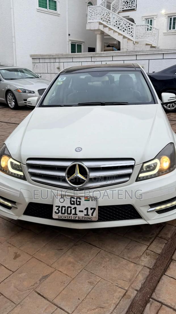 Mercedes-Benz C250 2012 White