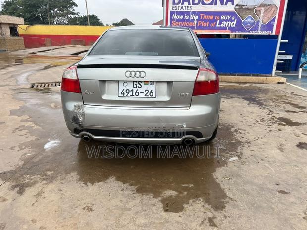 Audi A4 2010 Gray