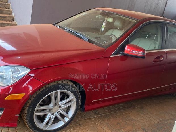 Mercedes-Benz C300 Luxury 4Matic Sedan AWD (3.5L 6cyl 7A) 2014 Red