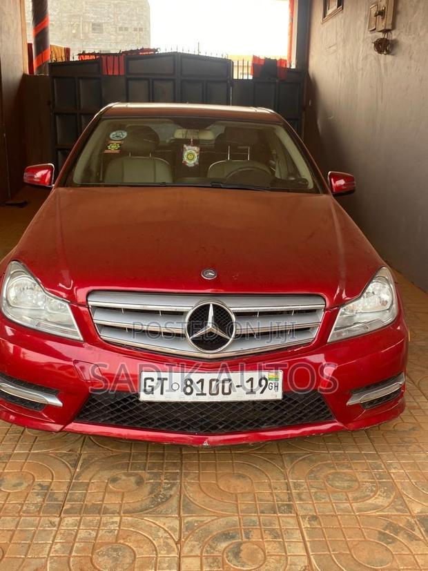 Mercedes-Benz C300 Luxury 4Matic Sedan AWD (3.5L 6cyl 7A) 2014 Red
