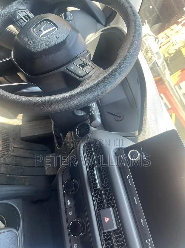 Honda HR-V 2025 Gray