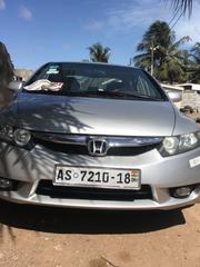 Honda Civic 1.8 5 Door Automatic 2011 Silver for sale