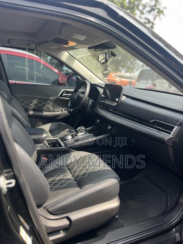 Mitsubishi Outlander SE Special Edition 2023 Black
