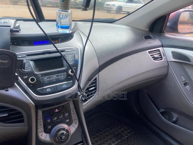 Hyundai Elantra GLS 2012 Red