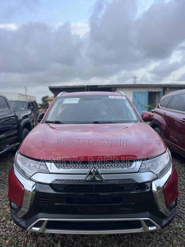 Mitsubishi Outlander SEL FWD 2019 Red