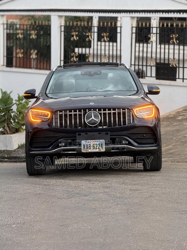 Mercedes-Benz GLC-Class 2021 Blue