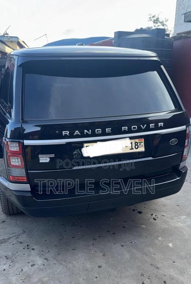 Land Rover Range Rover Vogue 2016 Black