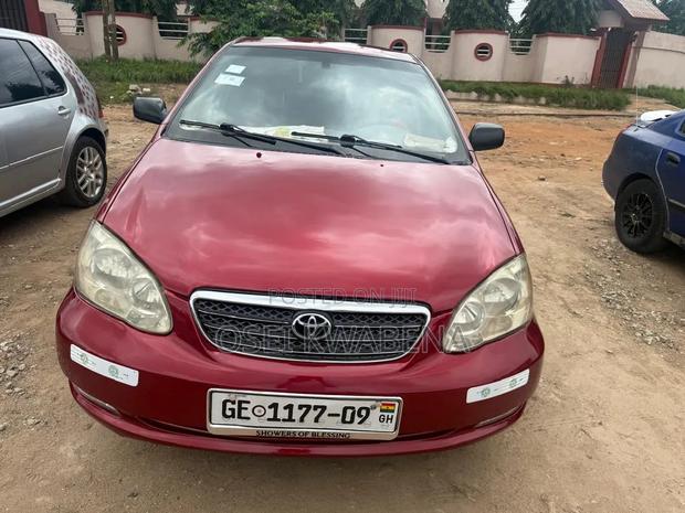 Toyota Corolla 2000 Red