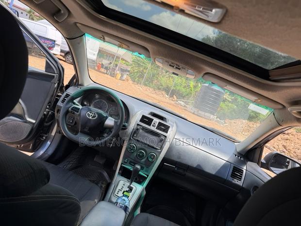Toyota Corolla 2013 Gray