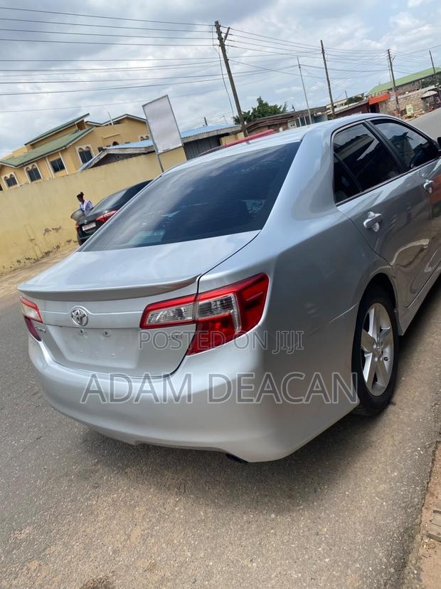 Toyota Camry 2014 Silver