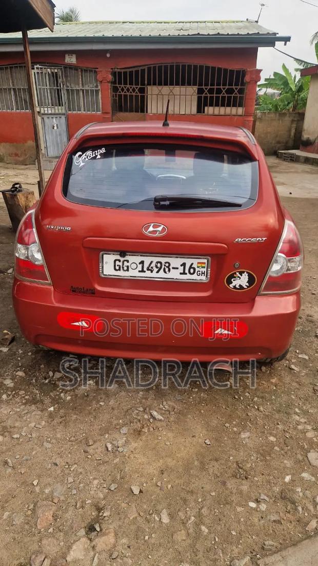 Hyundai Accent 2016 Red