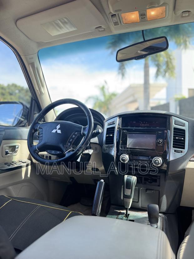 Mitsubishi Pajero V80 3.8 V6 GLS 2018 White